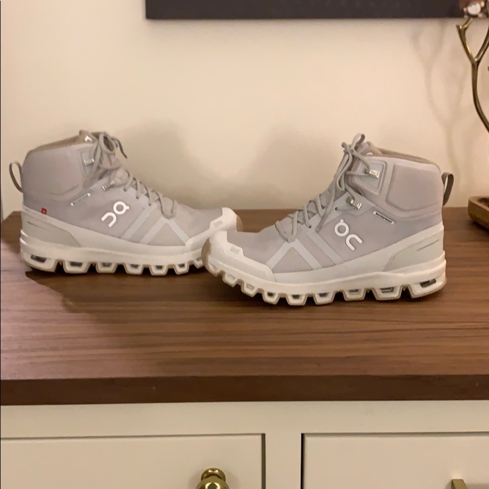 On running Cloudrock Waterproof